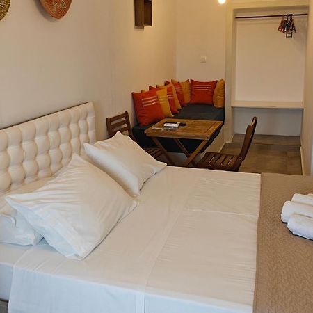 Joannes Vacation Rooms Adamantas  Oda fotoğraf